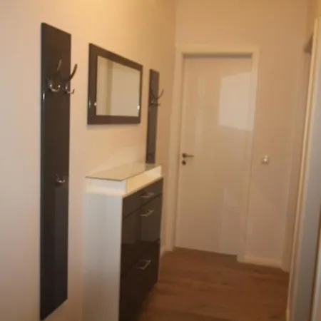 Komfort Ferienwohnung Mit Ostseefernblick In Meeschendorf Auf In Strandnahe Fur Max 5 Pers Apartment *