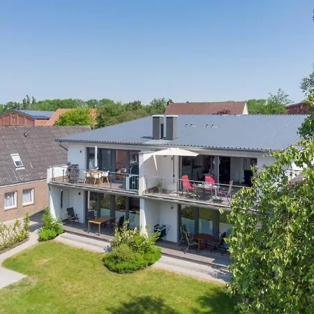 Apartment Komfort Ferienwohnung Mit Ostseefernblick In Meeschendorf Auf In Strandnahe Fur Max 5 Pers Fehmarn