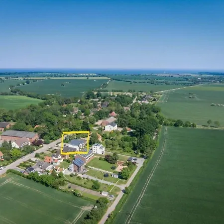 Komfort Ferienwohnung Mit Ostseefernblick In Meeschendorf Auf In Strandnahe Fur Max 5 Pers *